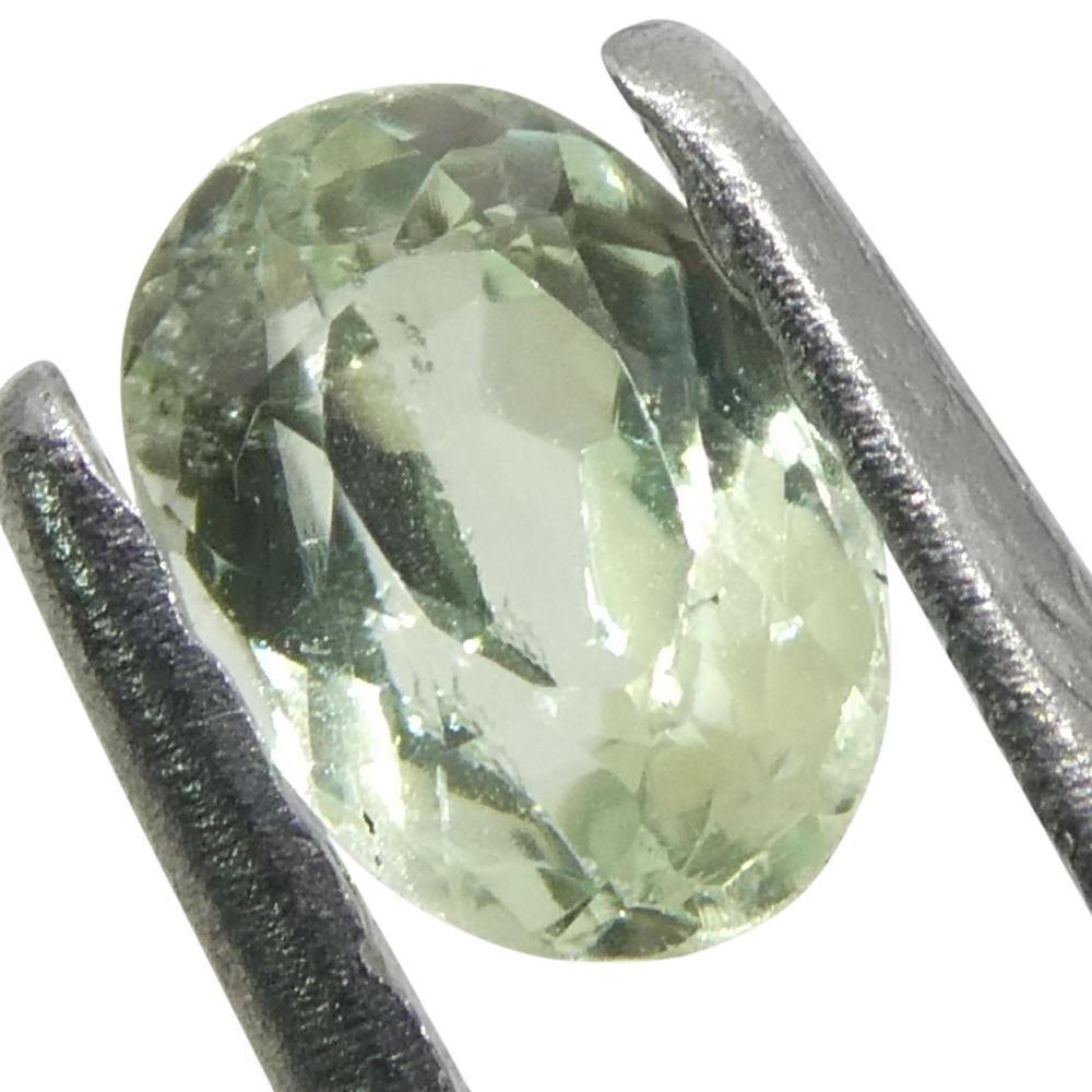 0.24ct Oval Yellowish Green to Greyish Purple Alexandrite from Brazil In New Condition For Sale In Toronto, Ontario