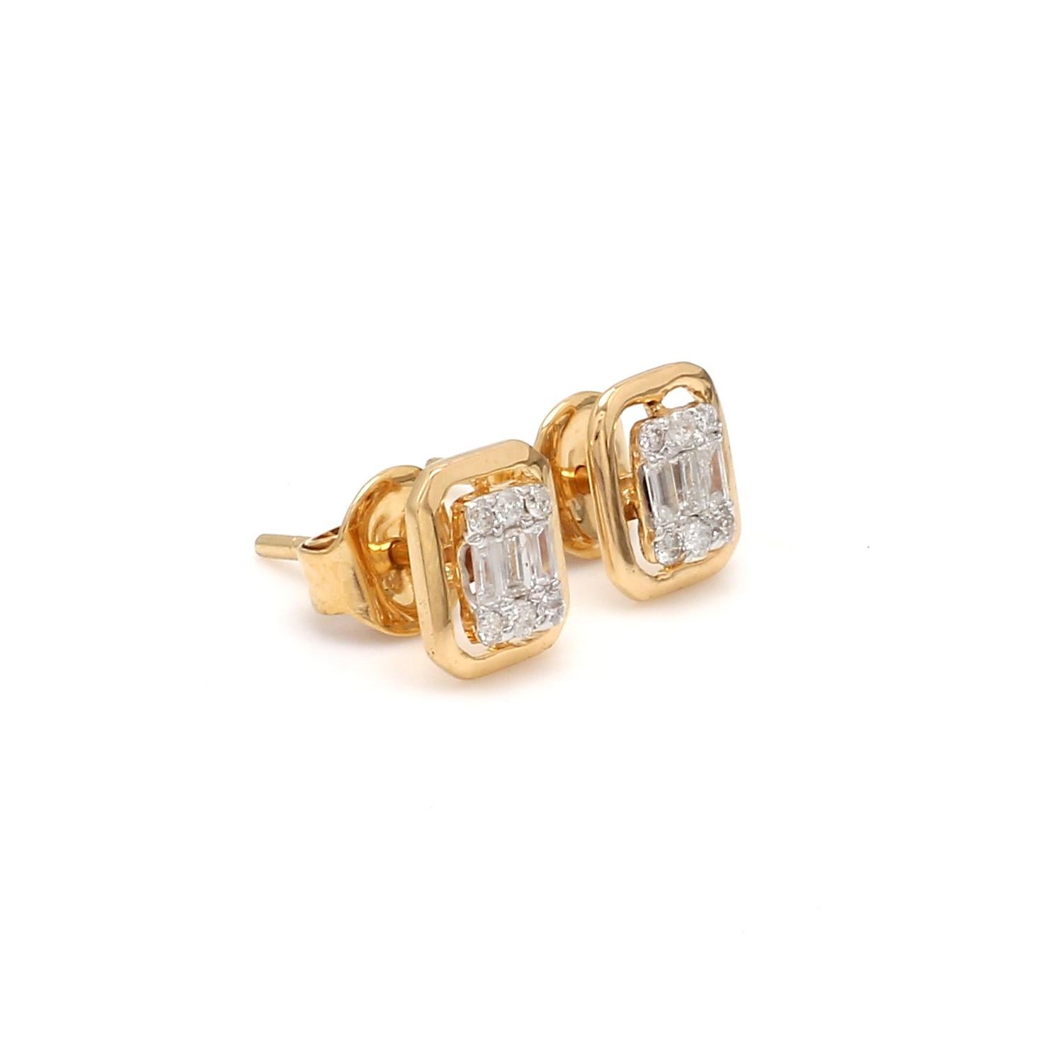 Item Code :- CN-31602
Gross Wt. :- 1.75 gm
18k Yellow Gold Wt. :- 1.70 gm
Natural Diamond Wt. :- 0.25 Ct. ( AVERAGE DIAMOND CLARITY SI1-SI2 & COLOR H-I )
Earrings Size :- 7.91 x 6.61 mm approx.

✦ Sizing
.....................
We can adjust most