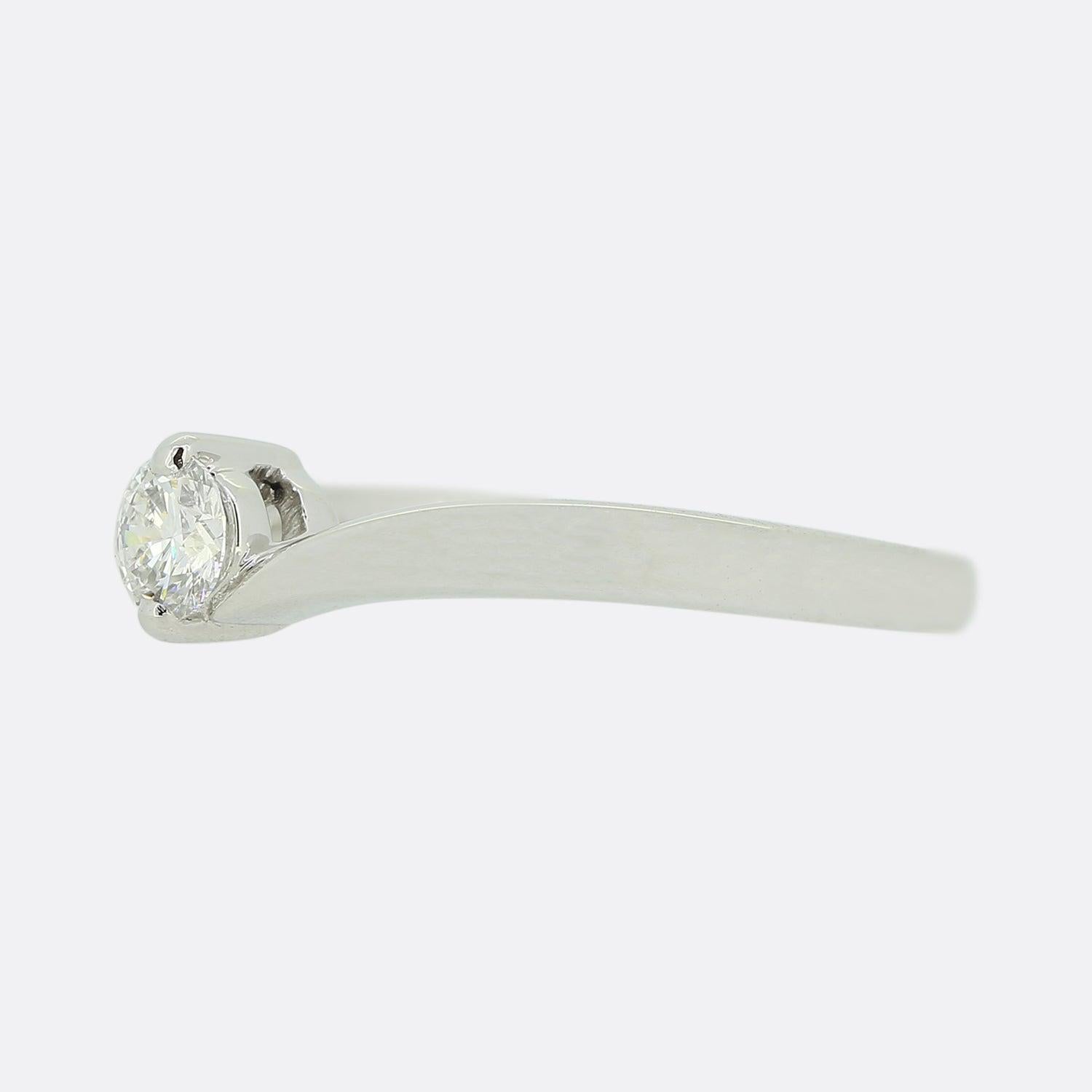 Brilliant Cut 0.25 Carat Diamond Crossover Ring