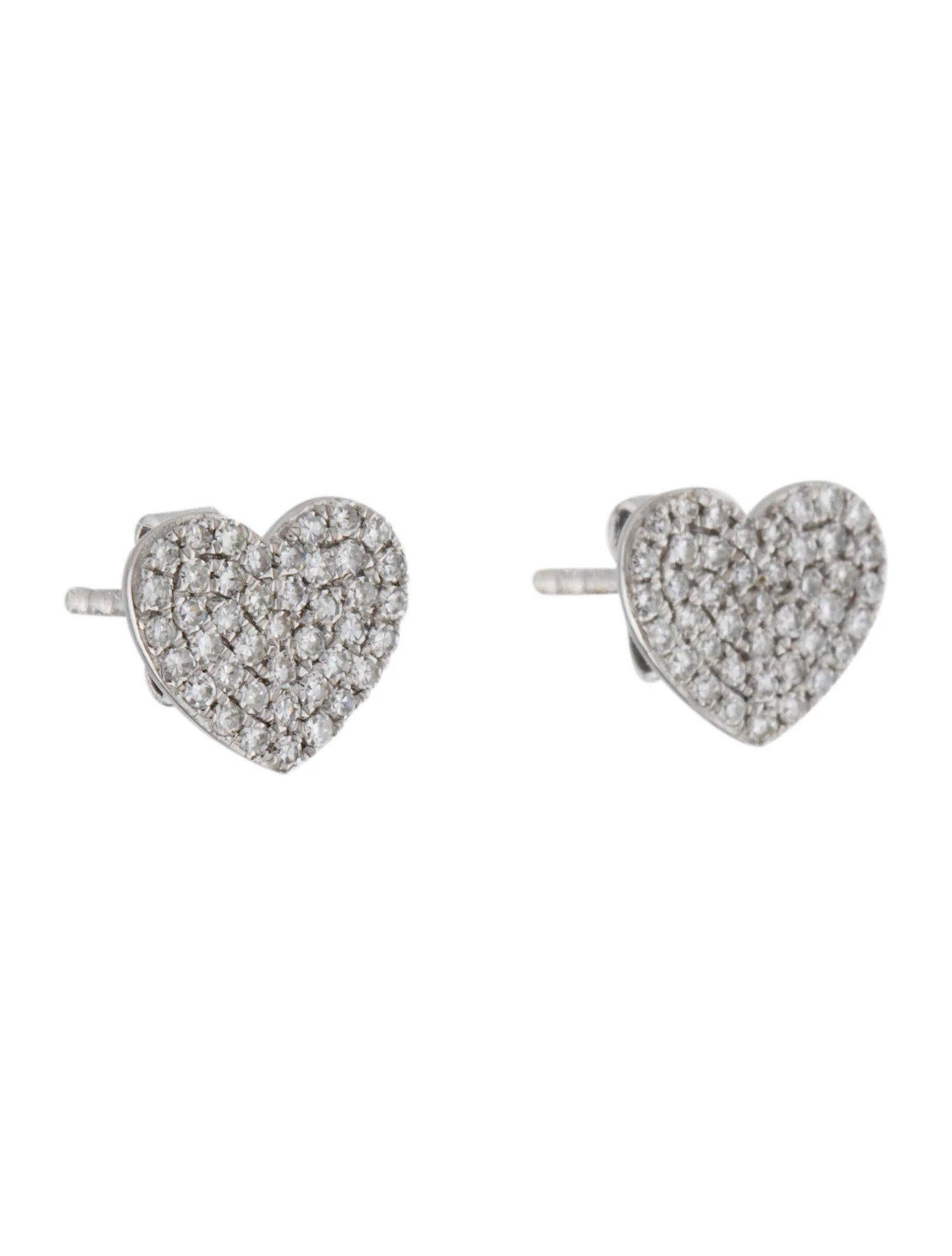 Taille ronde Boucles d'oreilles or blanc 0,25 carat diamant cœur  en vente