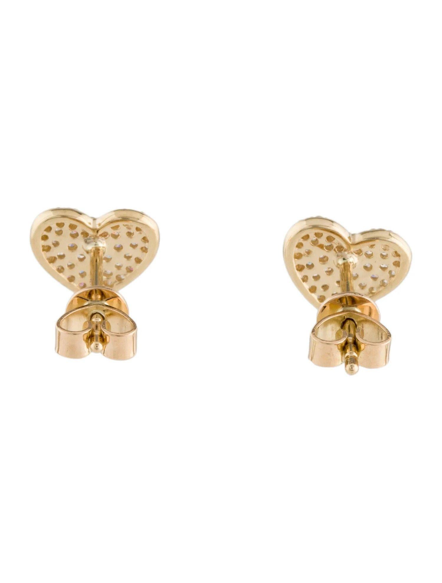 0.25 Carat Diamond Heart Yellow Gold Stud Earrings  In New Condition For Sale In Great Neck, NY
