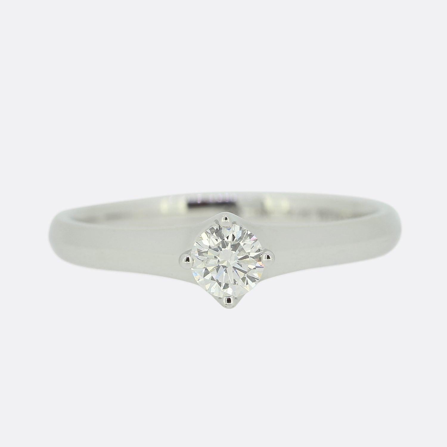 Bague de fiançailles solitaire avec diamant de 0,25 carat Bon état - En vente à London, GB