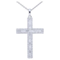 Pendentif croix en or blanc 14 carats avec diamants de 0,25 carat