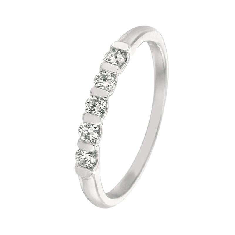 For Sale:  0.25 Carat Natural Diamond 5-Stone Ring Band G SI 14 Karat White Gold 4