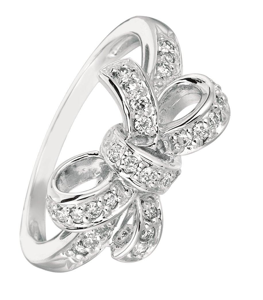For Sale:  0.25 Carat Natural Diamond Bow Ring G SI 14 Karat White Gold 4