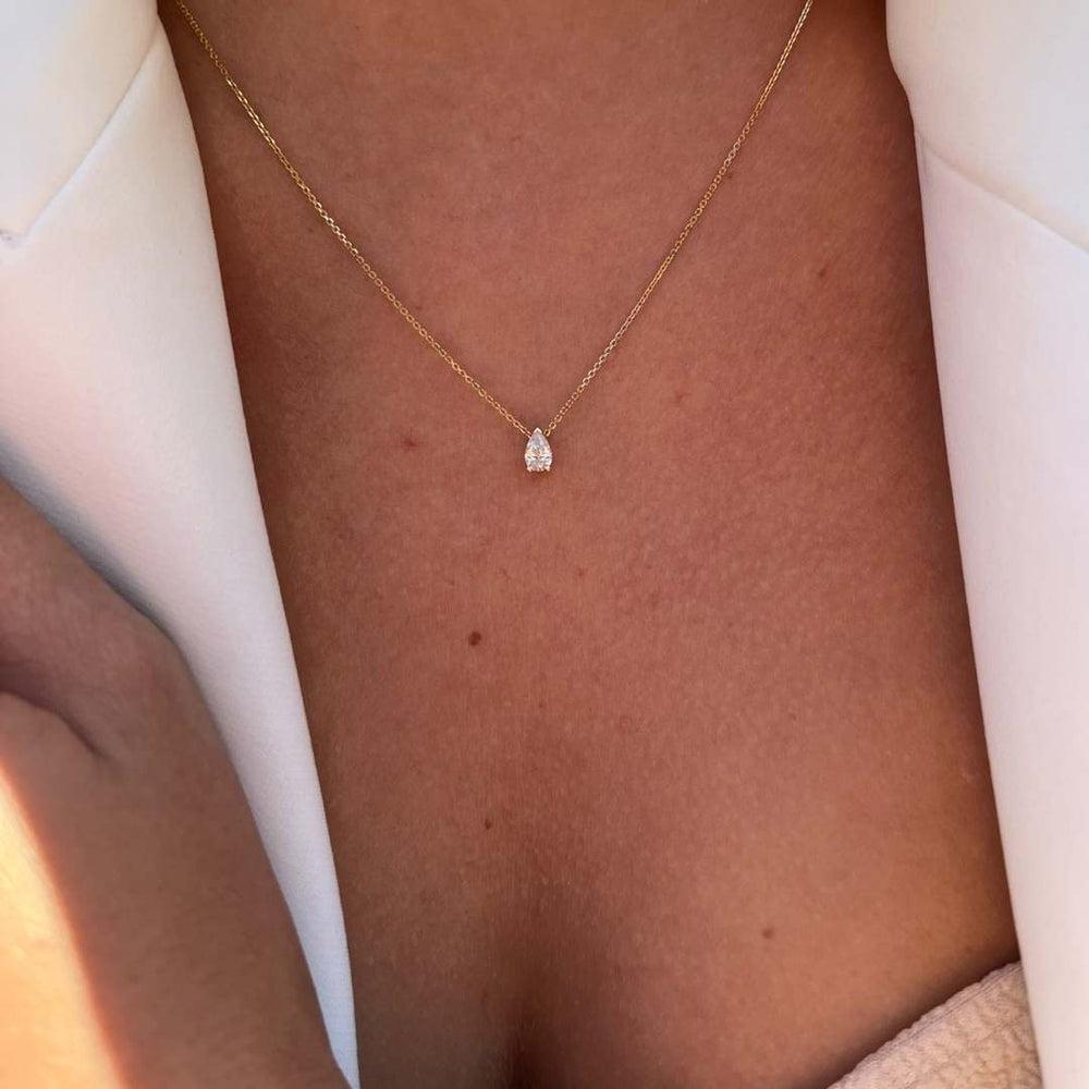 Art Deco 0.25 Carat Pear-Shaped Diamond Necklace in 14 Karat Yellow Gold, Shlomit Rogel For Sale