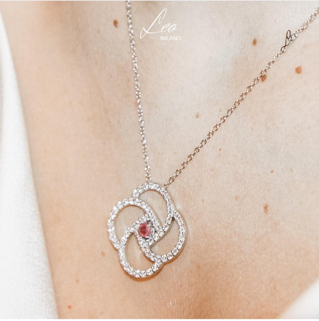 0.25 Carat Pink Sapphire VS G Color Diamonds 1.68 Carats.Rose Gold Necklace For Sale 4