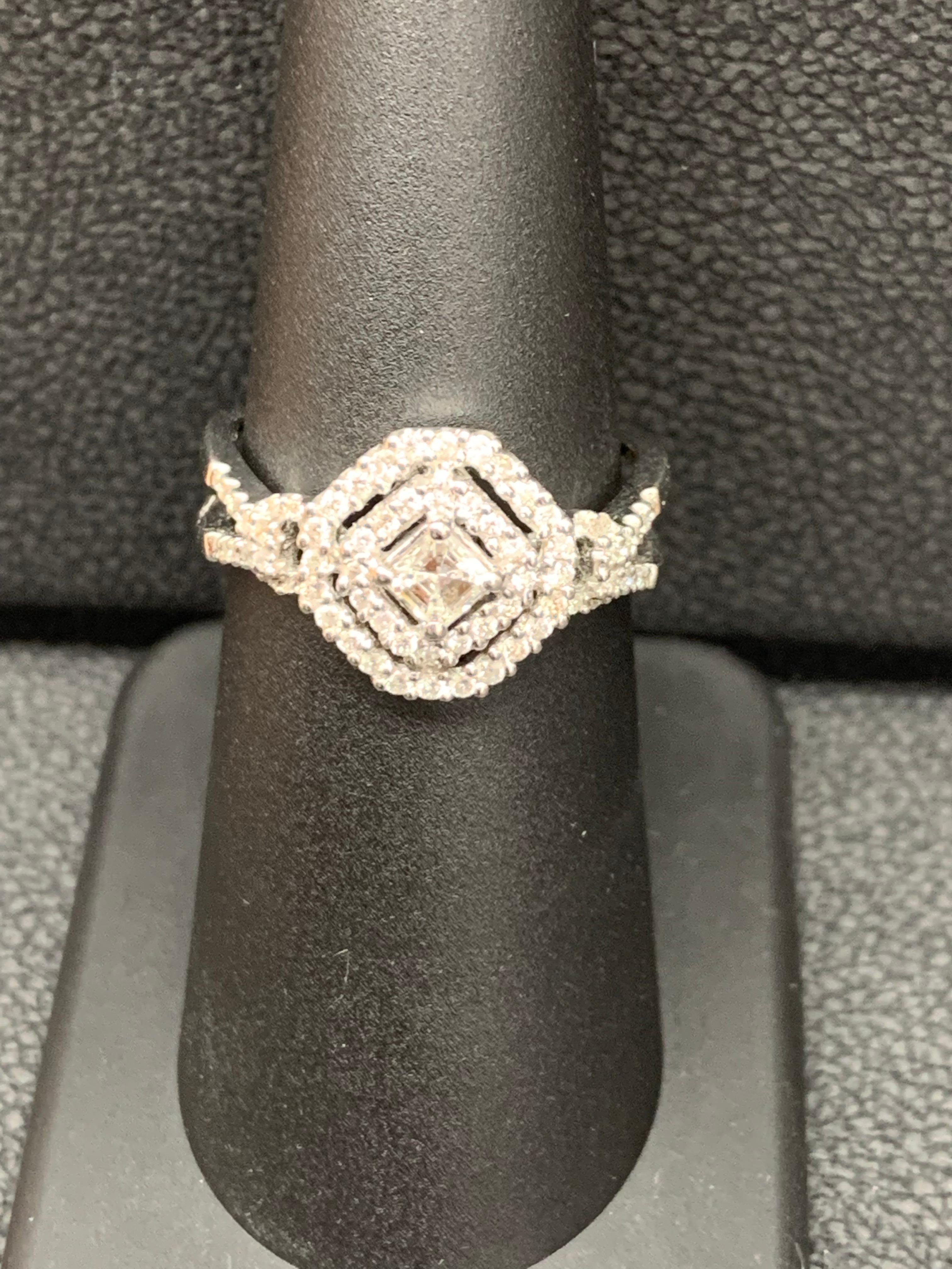 0.25 Carat Princess Cut Cocktail Diamond Ring in 18K White Gold For Sale 2