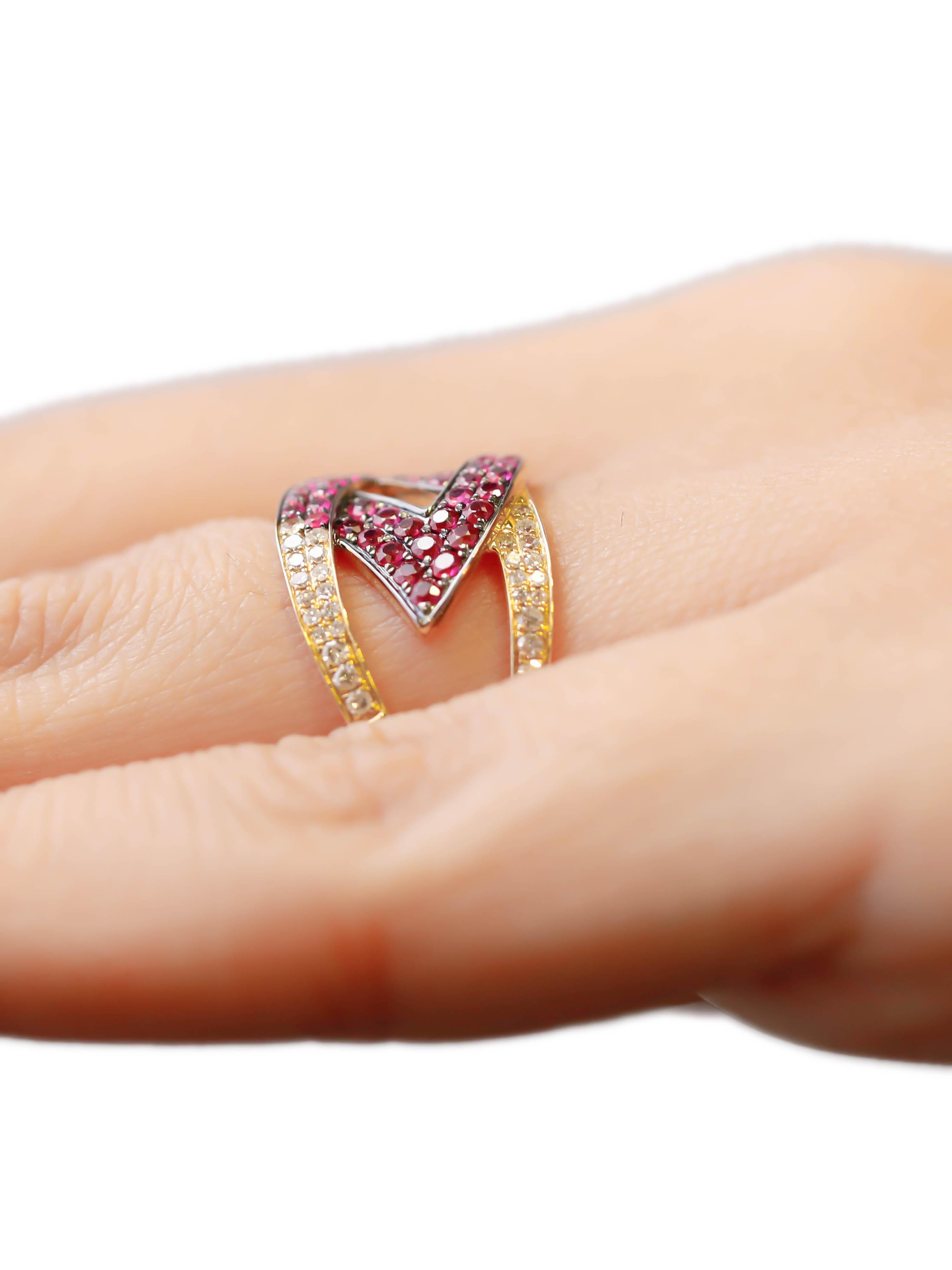 0.25 Carat Round Cut Diamond 0.62 Carat Ruby Pave 14k Yellow Gold Wrap Ring  For Sale 1