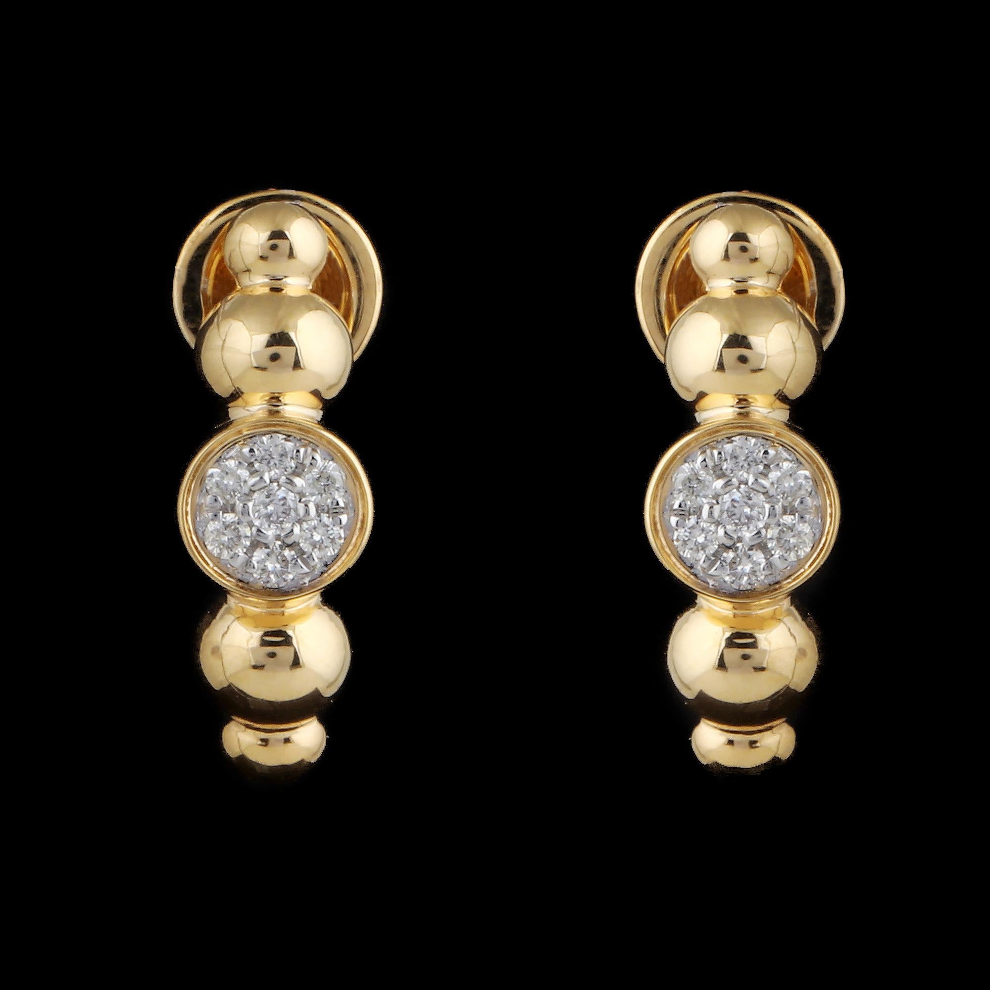 Modern 0.25 Carat SI Clarity HI Color Diamond Earrings 18 Karat Yellow Gold Jewelry For Sale