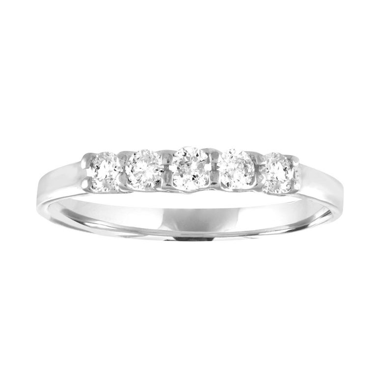 0.25 Carat Diamond Five Stone Gold Band Ring For Sale at 1stDibs
