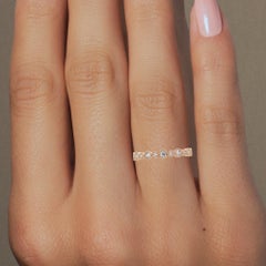 0.25 CTW Milgrain Diamond Band in 14K Gold, VS-SI+ Bezel Set Ring
