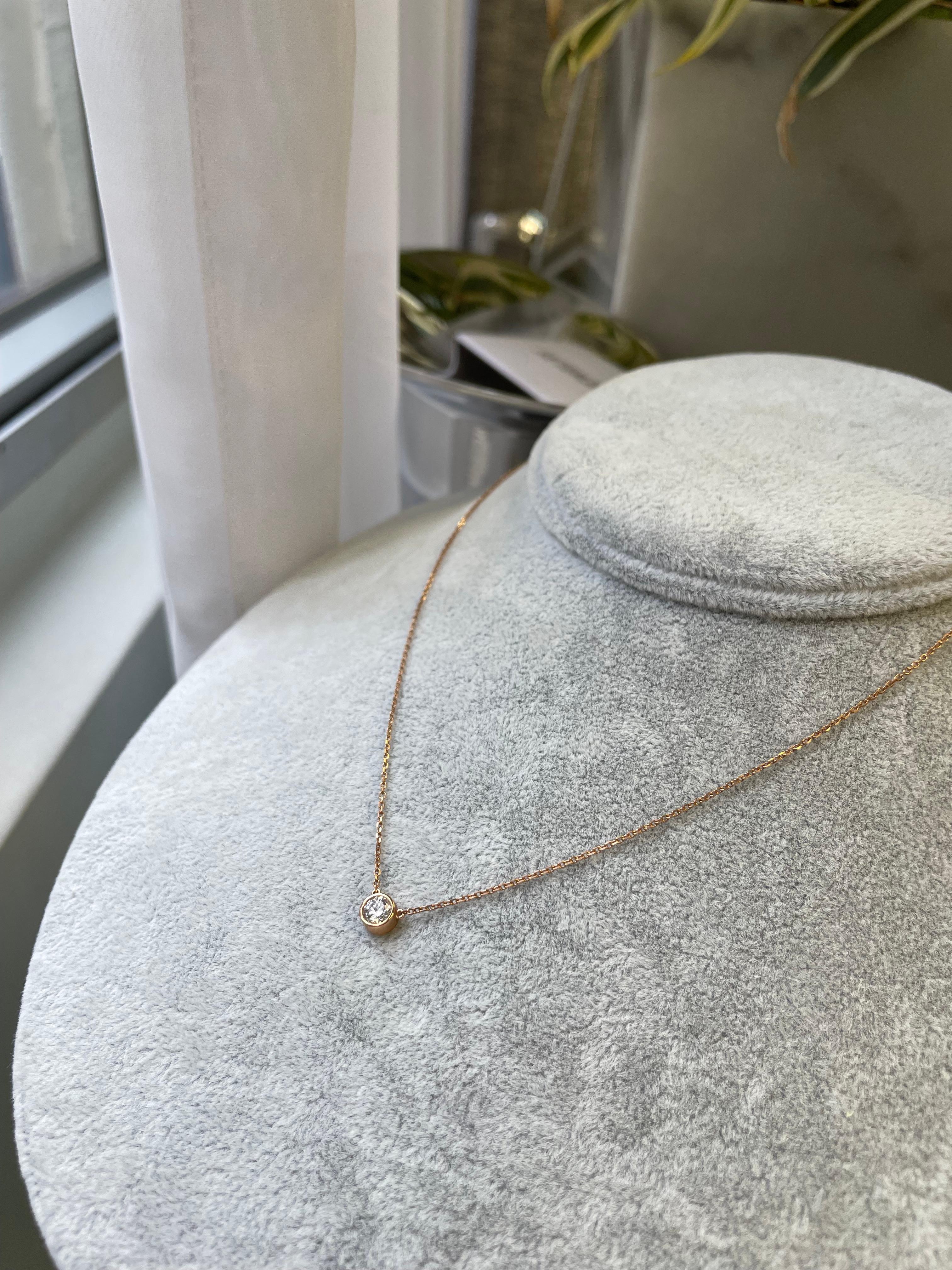 0.25ct Bezel Set Solitaire Diamond Necklace in 18k Rose Gold In New Condition For Sale In Hong Kong, HK