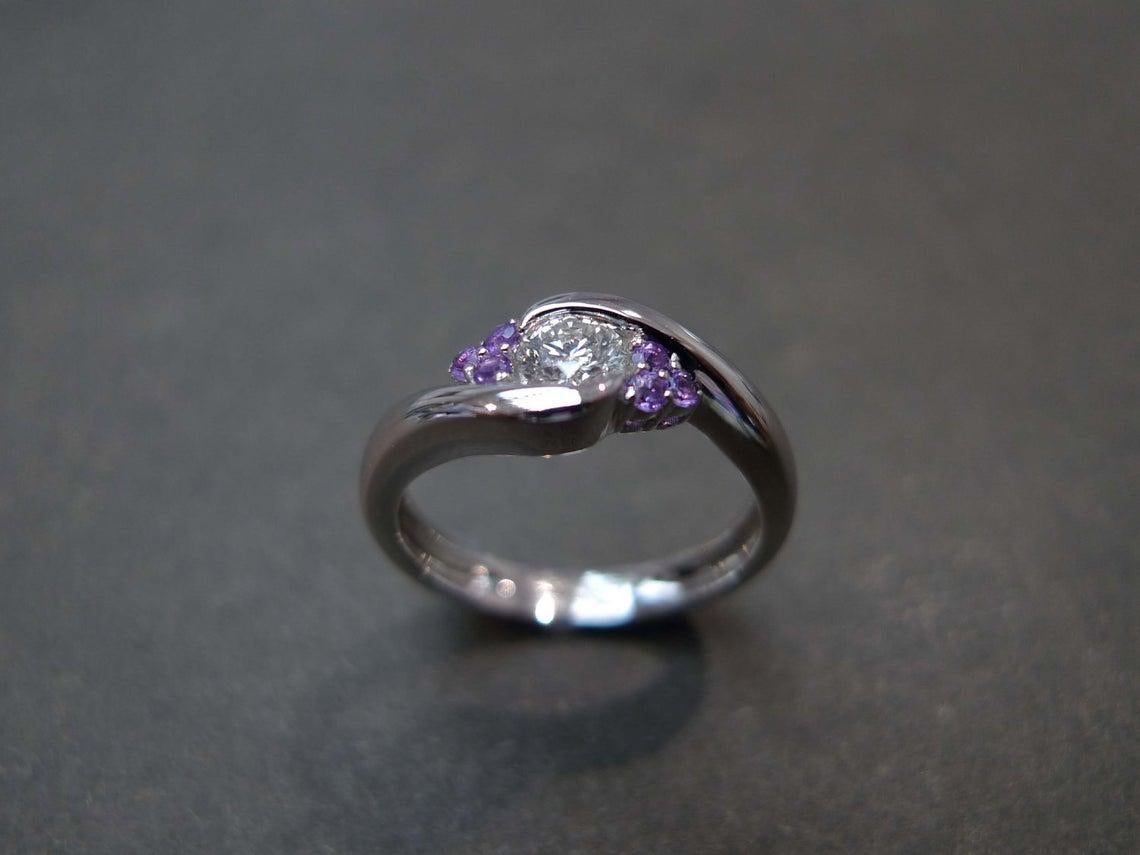 For Sale:  0.25ct Diamond and Amethyst Engagement Twist Tension Ring in 18K White Gold 3