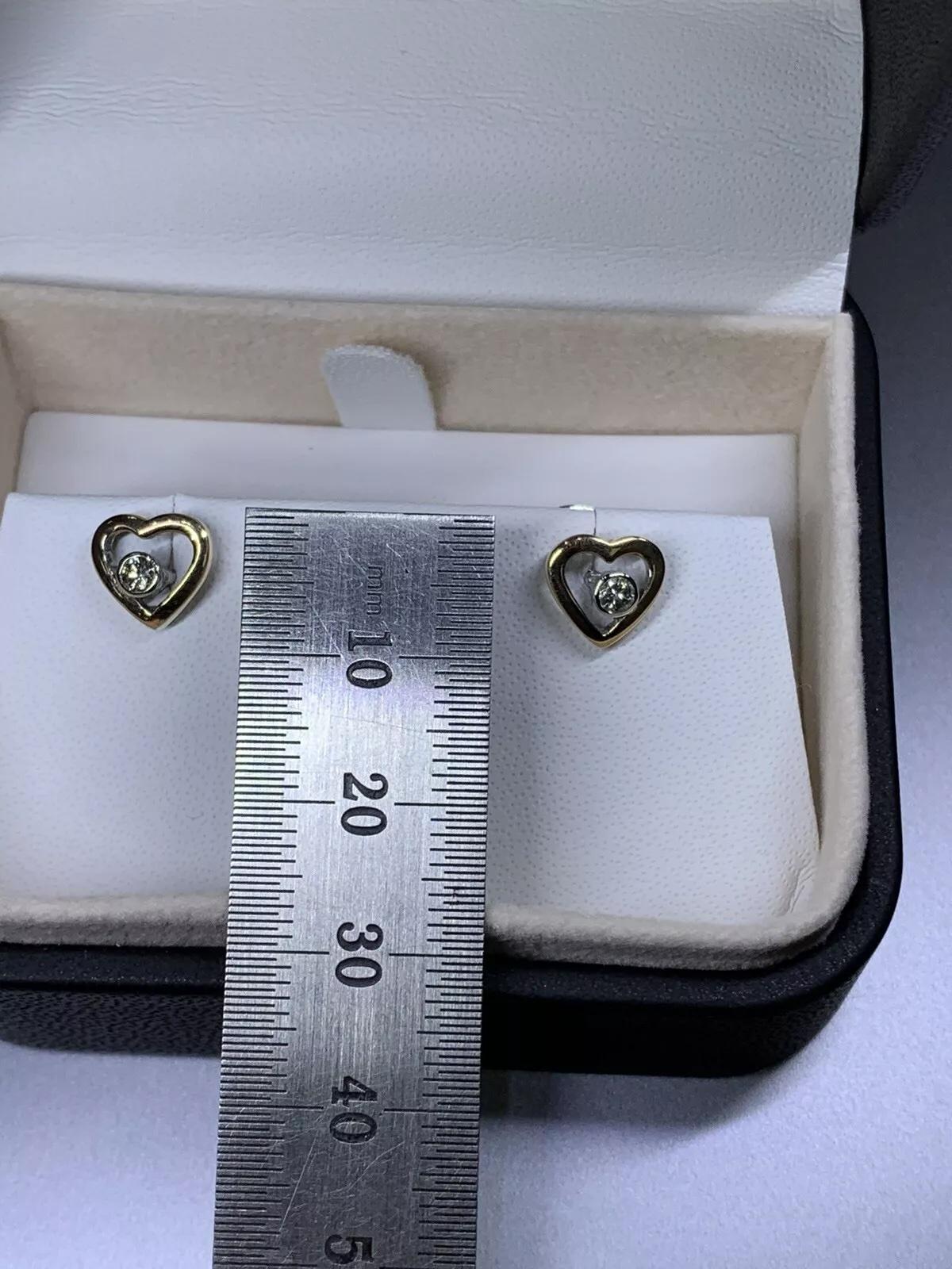 Taglio rotondo Orecchini a perno con solitario di diamanti da 0,25 ct. in oro giallo 18 ct. in vendita