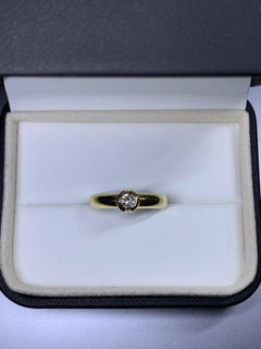 0.25ct Round diamond chunky engagement ring in 18k yellow gold