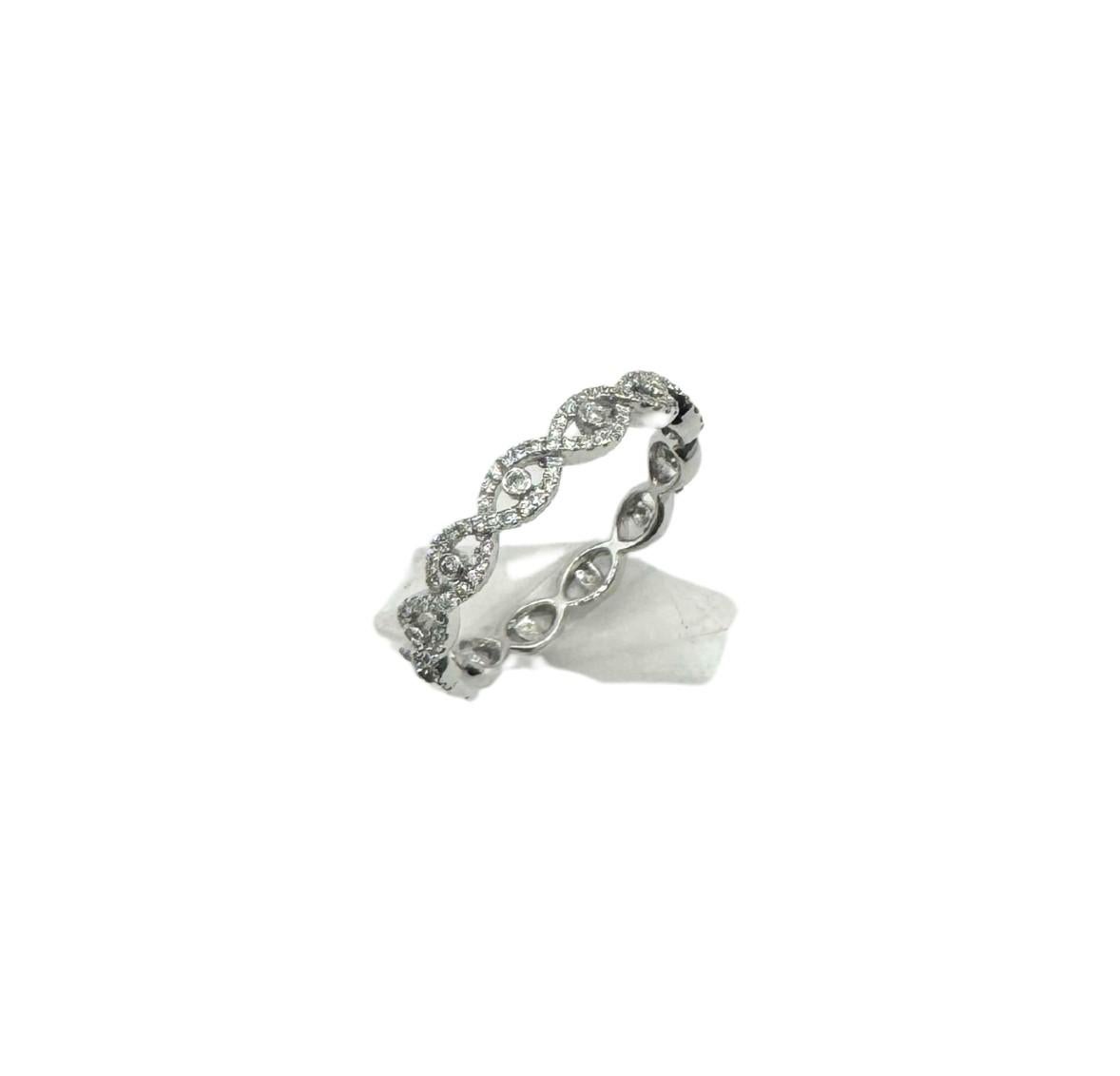 Women's or Men's 0.25ct Round Diamond Evil Eye Infinity Band in 18KT White Gold, 6.5 For Sale