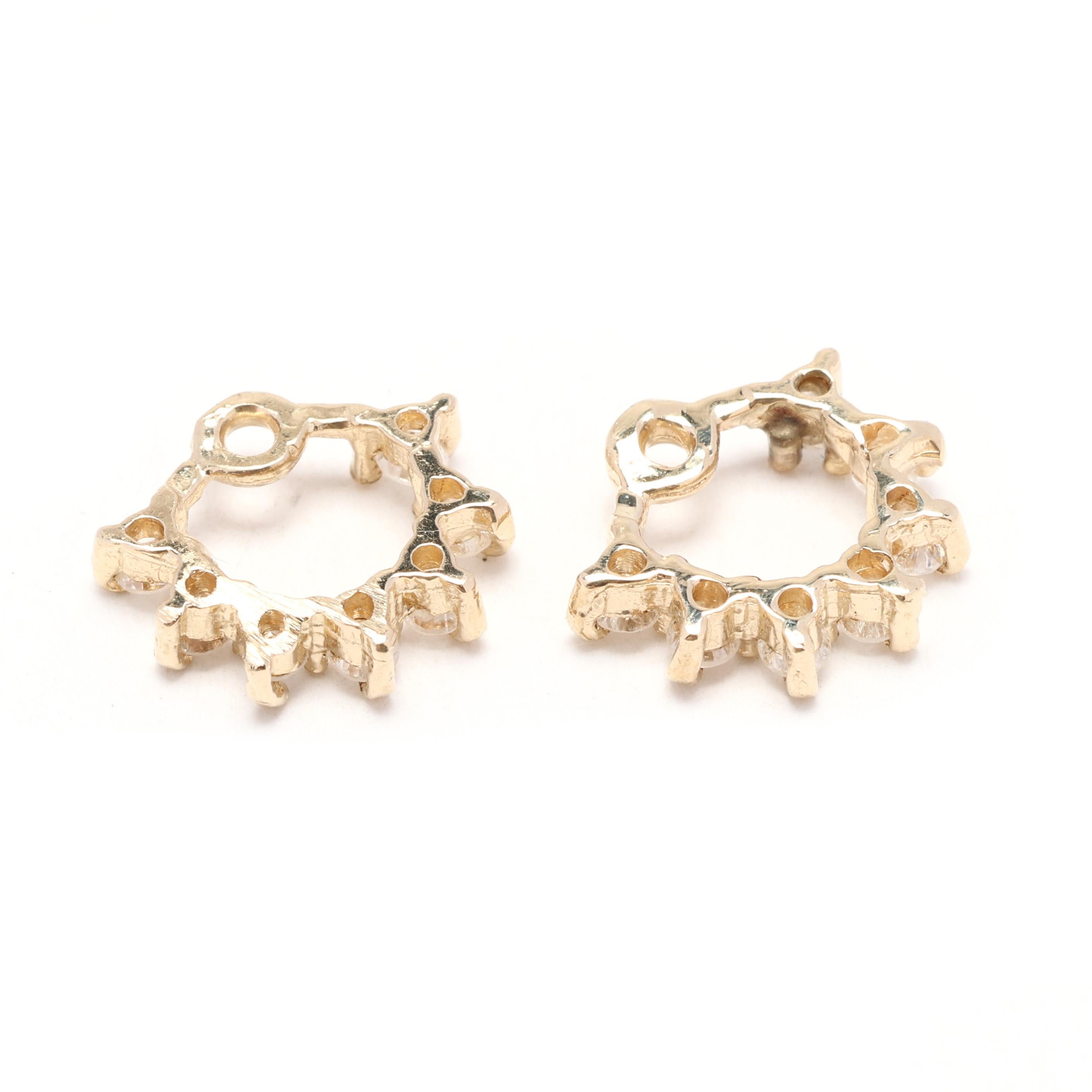 Taille briolette Boucles d'oreilles en or jaune 14 carats avec diamants 0,25 carat, longueur 9,6 mm, style fleur en vente