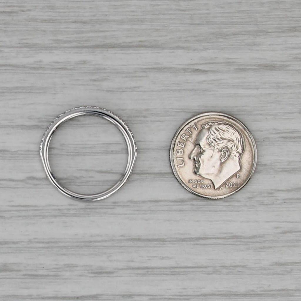 Fascia nuziale con diamante da 0,25 ct. in oro bianco 14k, misura 5,5 Anello anniversario impilabile in vendita 1
