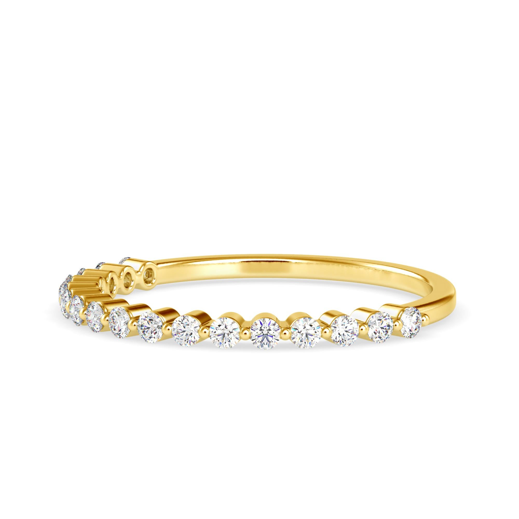Round Cut 0.26 Carat Diamond 14K Yellow Gold Ring For Sale