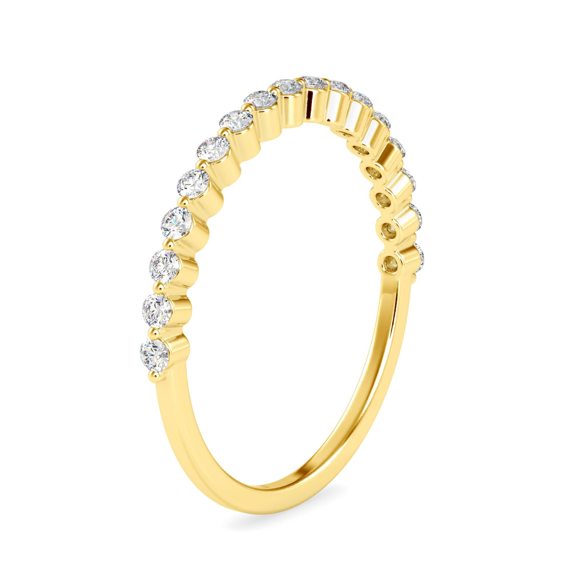 0.26 Carat Diamond 14K Yellow Gold Ring In New Condition For Sale In Los Angeles, CA