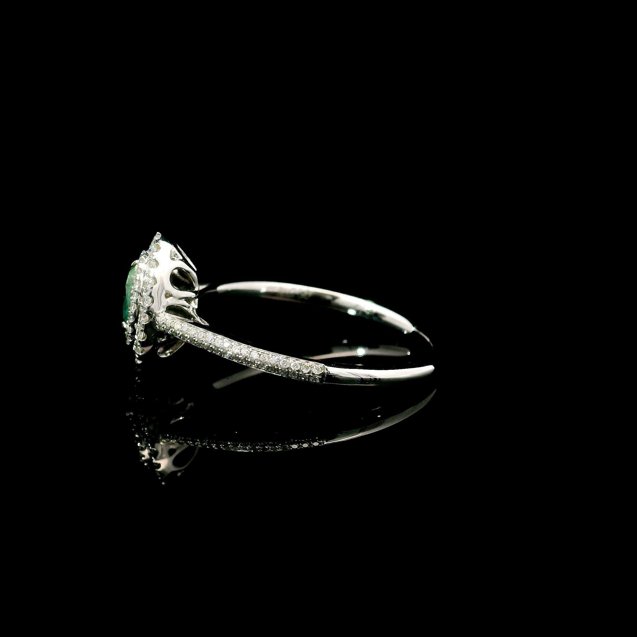 Bague fantaisie en diamant vert de 0.26 carat, pureté VS, certifiée AGL Pour femmes en vente