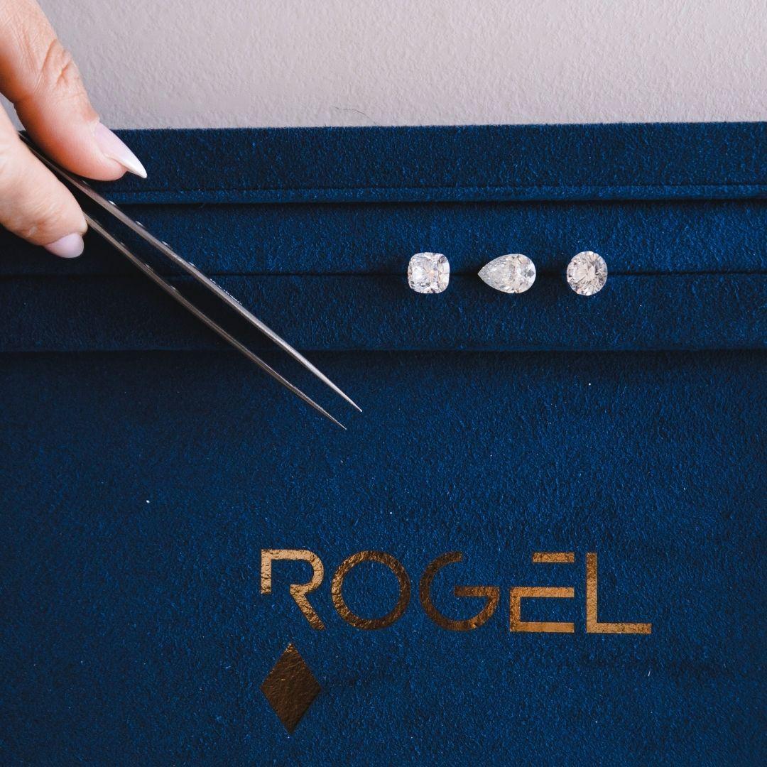0.26 Carat Geometrical Diamond Earrings in 18K Rose Gold - Shlomit Rogel For Sale 4