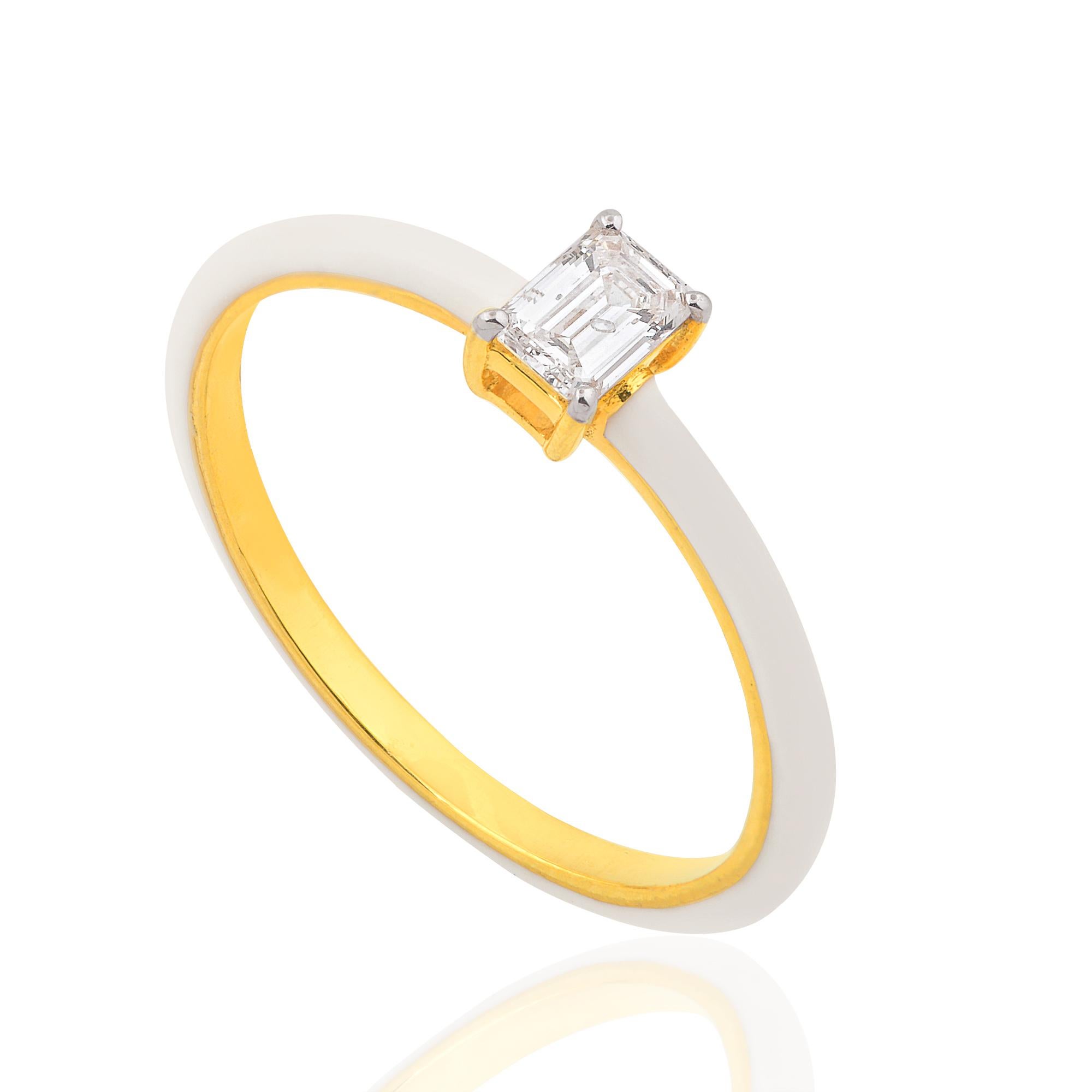 For Sale:  0.26 Carat Solitaire Emerald Cut Diamond Band Ring White Enamel 18k Yellow Gold 2