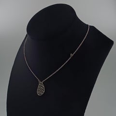 0.26 Carat Vs G Diamonds on 18 Carat white Gold necklace