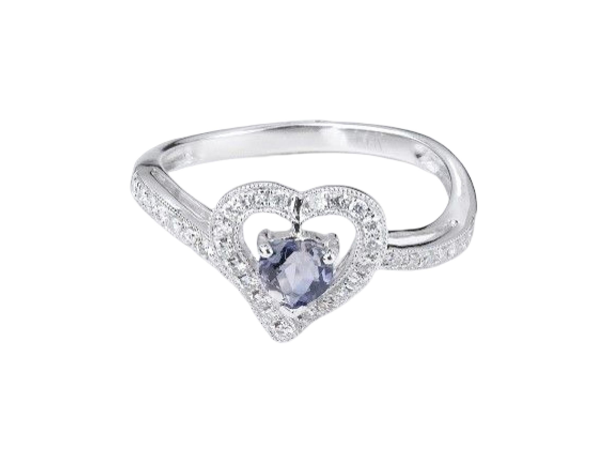 For Sale:  0.265 Carat Iolite and Diamond Heart Ring in 14 Karat White Gold 3