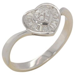 0.27 Carat Diamond Heart Shape Ring in 18 Karat Gold