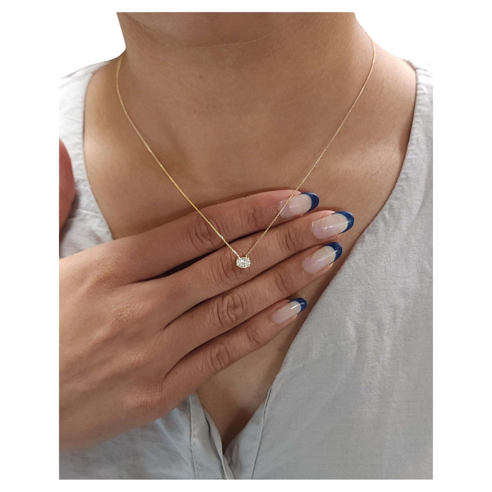 0.27 Ct Moissanite Solitare Oval Pendant 925 Sterling Silver Attached Necklace. For Sale