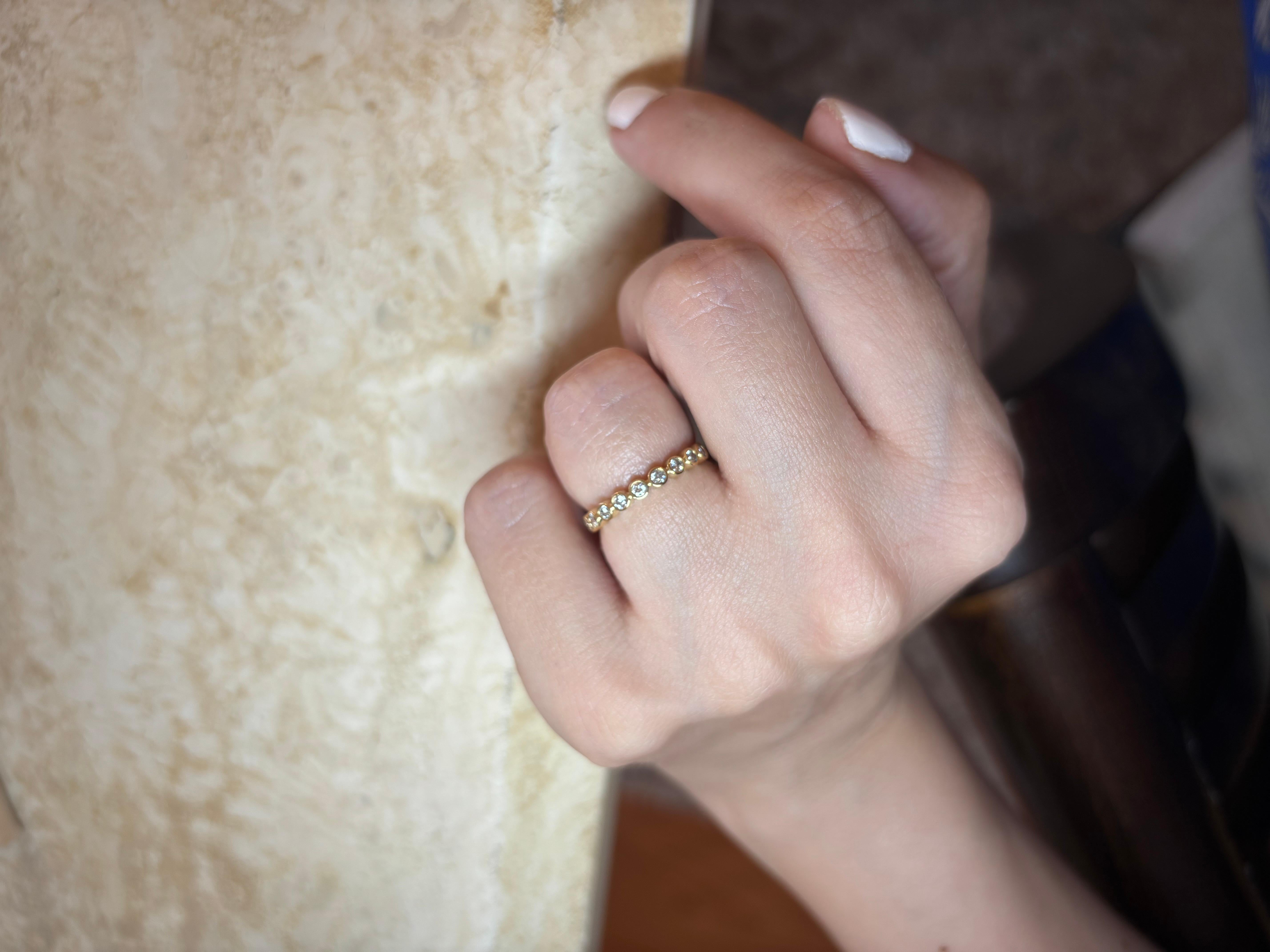 For Sale:  0.24cts Diamonds bezel ring, 18K Yellow Gold 5