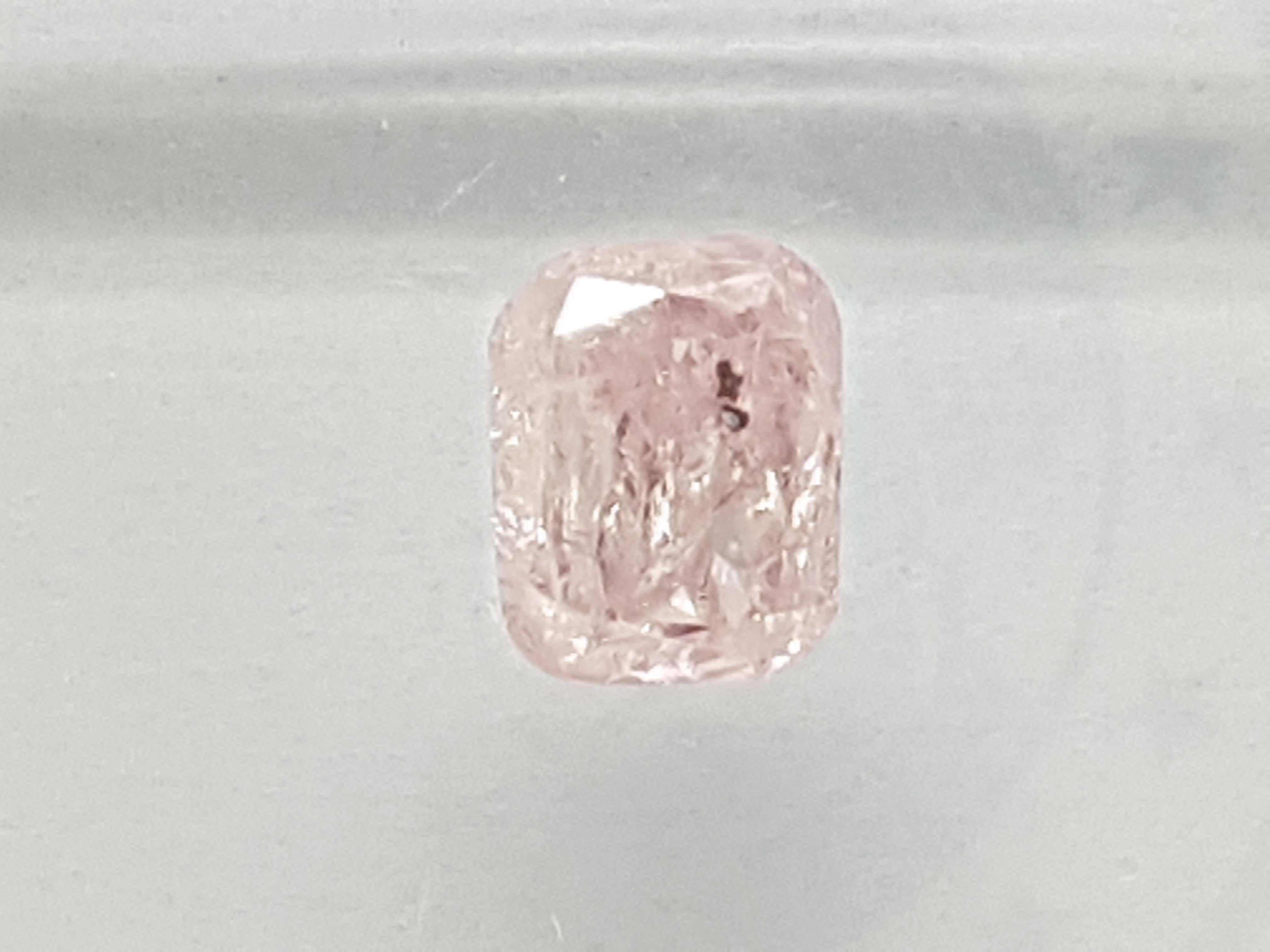 Women's or Men's 0.28 Carat EGL Certificate Fancy Pink Color Radiant Cut Diamond For Sale