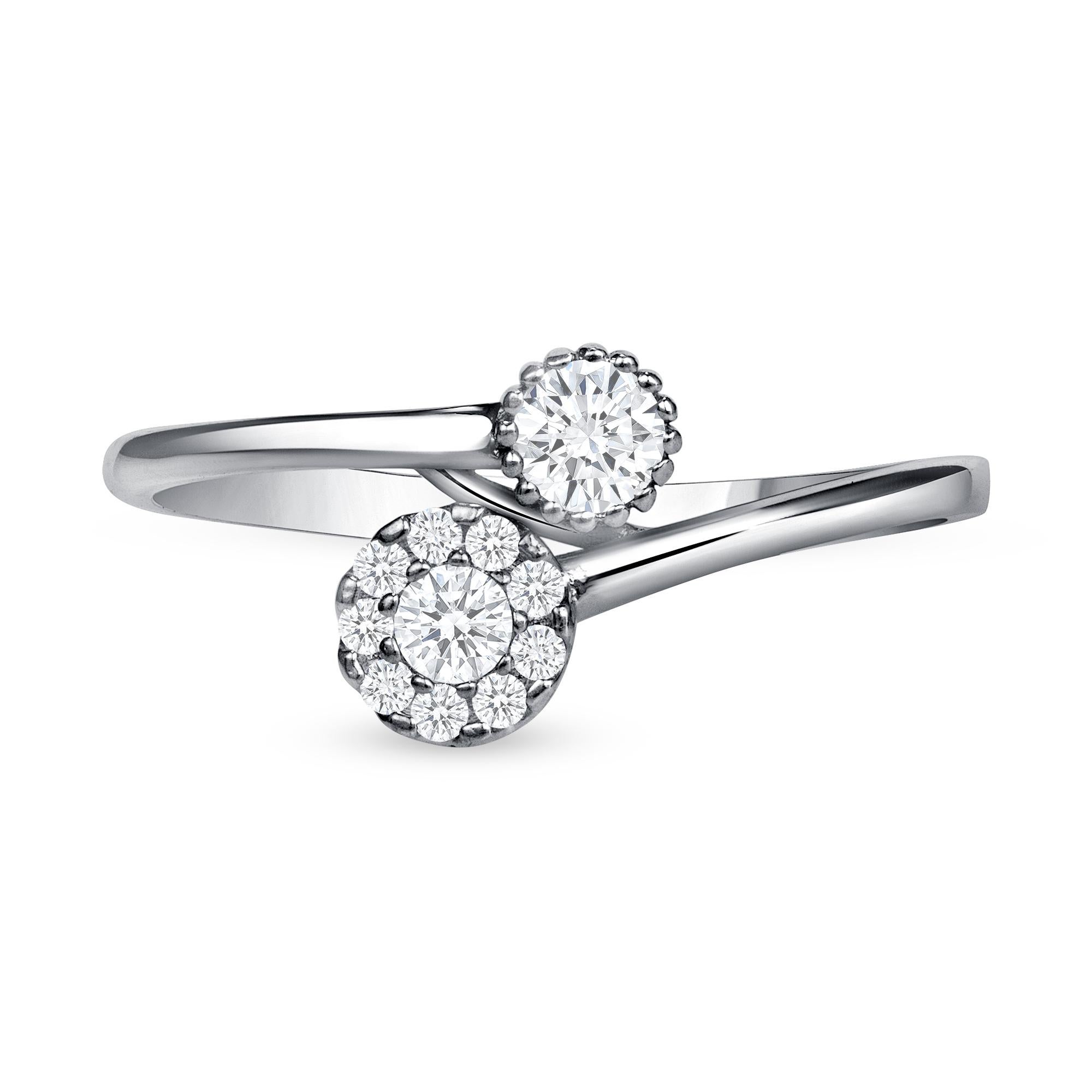 For Sale:  0.28 Carat Flower Inspired Natural Diamond Band 2