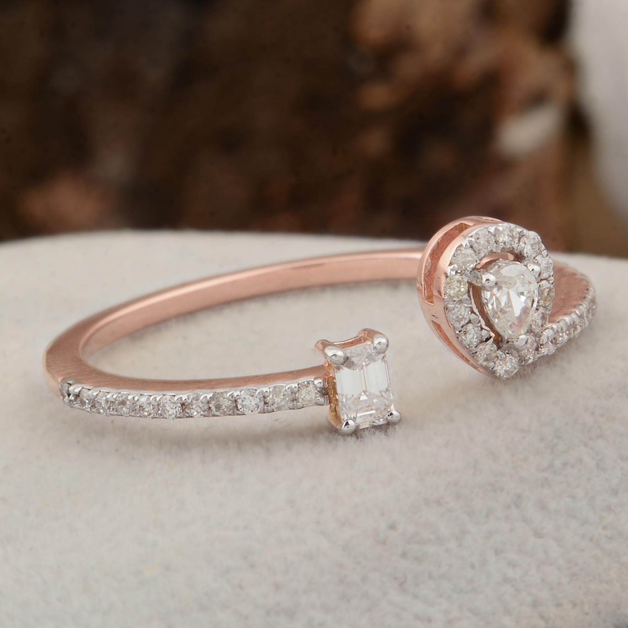 Taille émeraude Bague manchette en or rose 18 carats avec diamants taille émeraude ronde en forme de poire de 0,28 carat SI/HI en vente