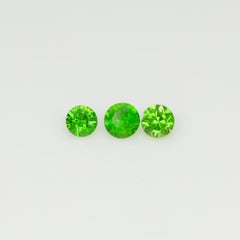 0.28 ct, demantoid garnet set