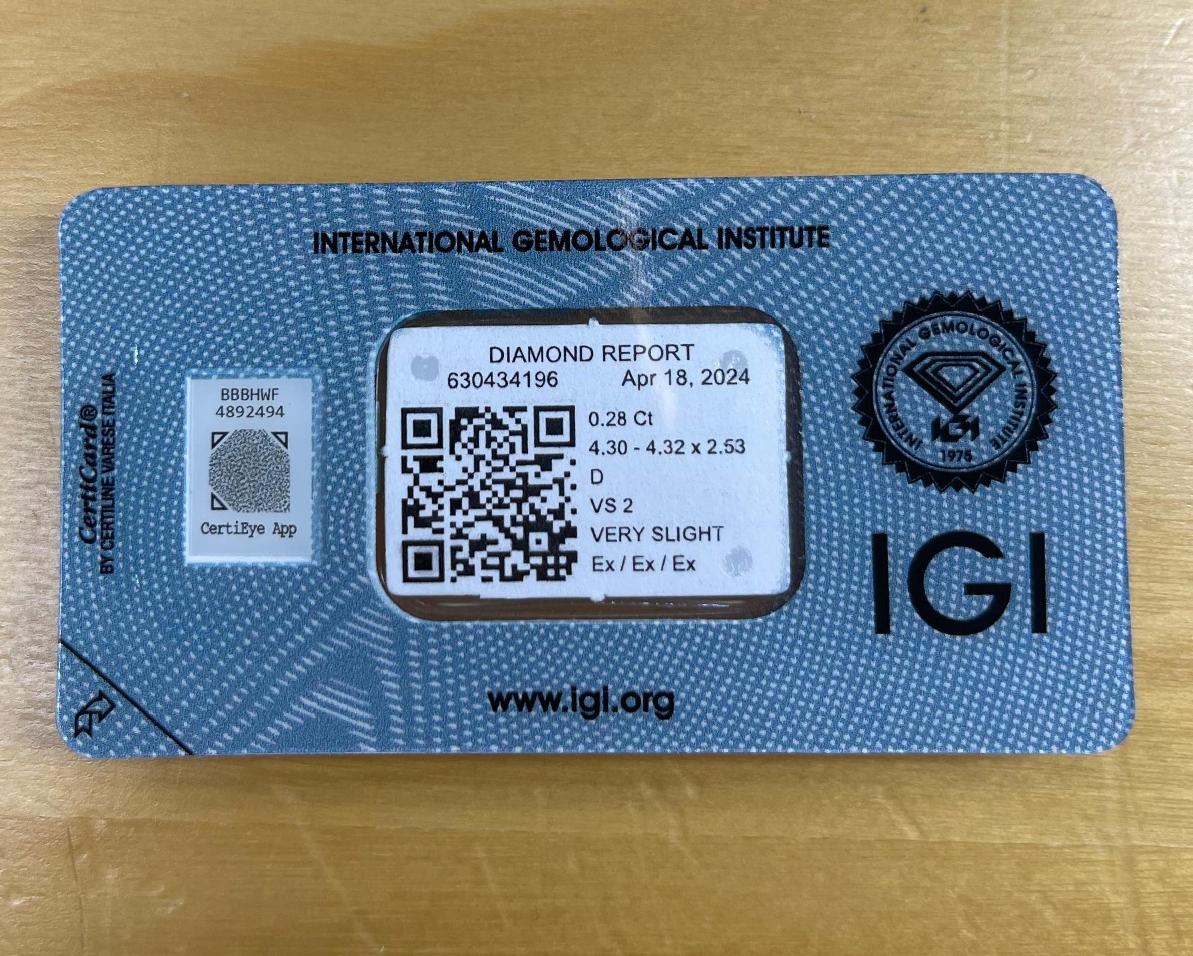 0.28CT IGI-zertifizierter runder Brillant (Moderne) im Angebot