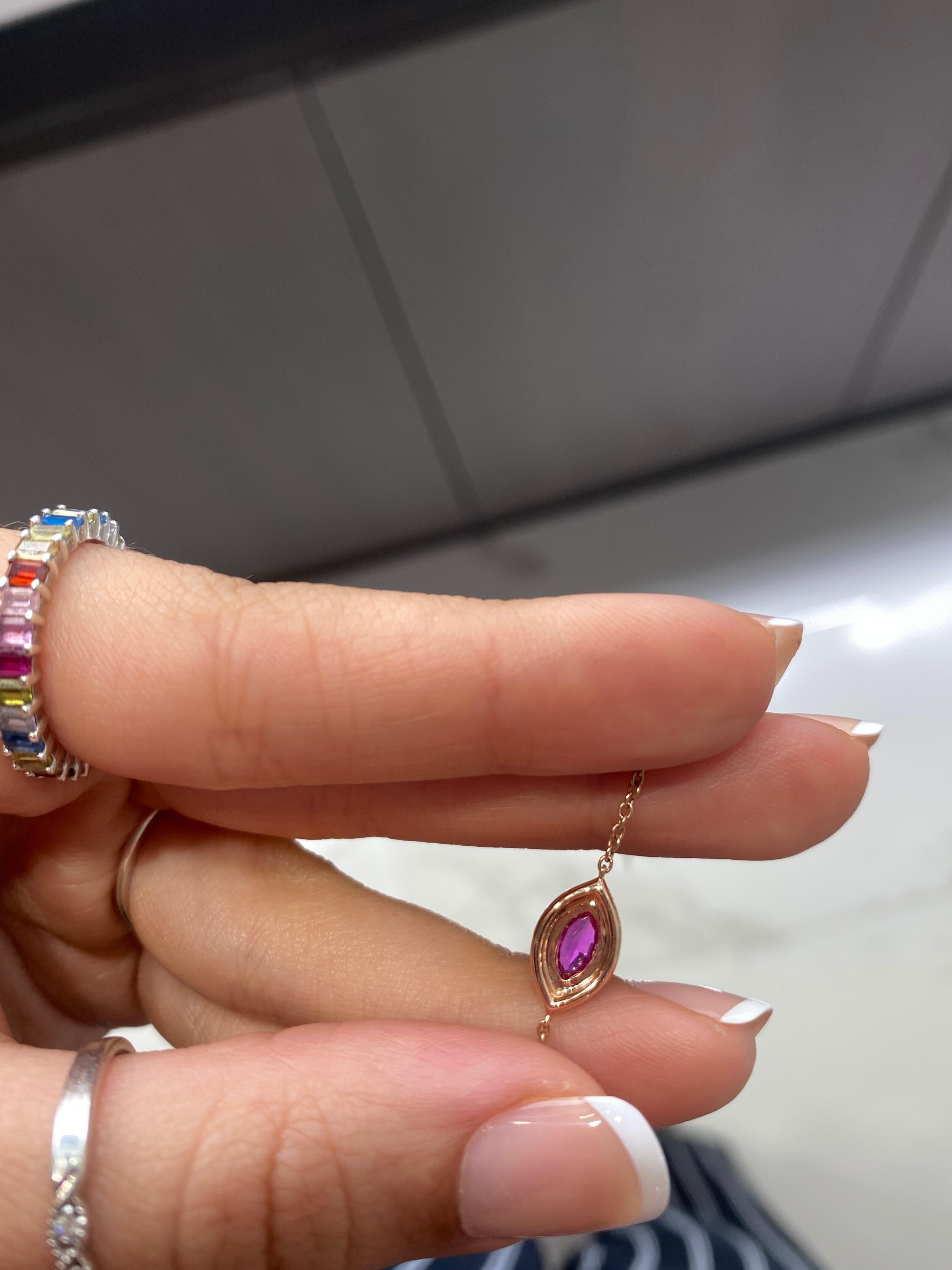 Bracelet Evil Eye avec saphir rose taille marquise de 0,28 carat et diamants d'accentuation de 0,05 carat Unisexe en vente
