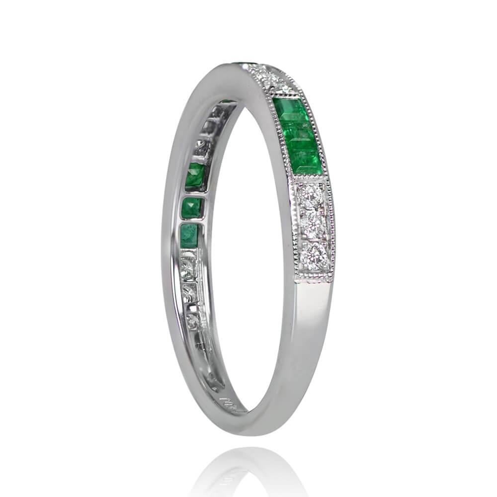 Art Deco 0.28ct Natural Emerald & 0.14ct Diamond Band Ring, Platinum For Sale
