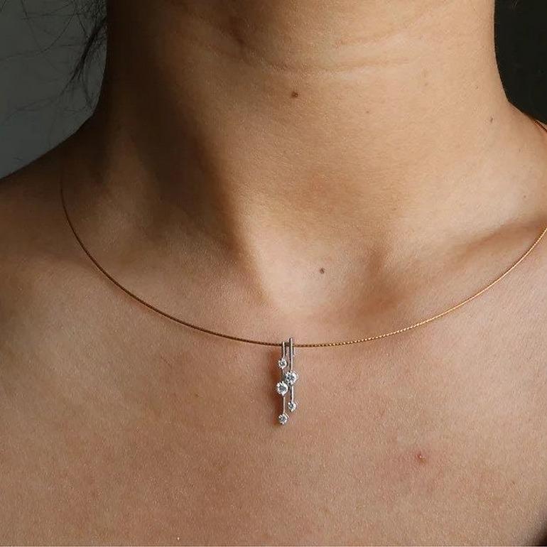 0.2 Karat-5 Teile natürlicher Diamant-Anhänger (Brillantschliff) im Angebot
