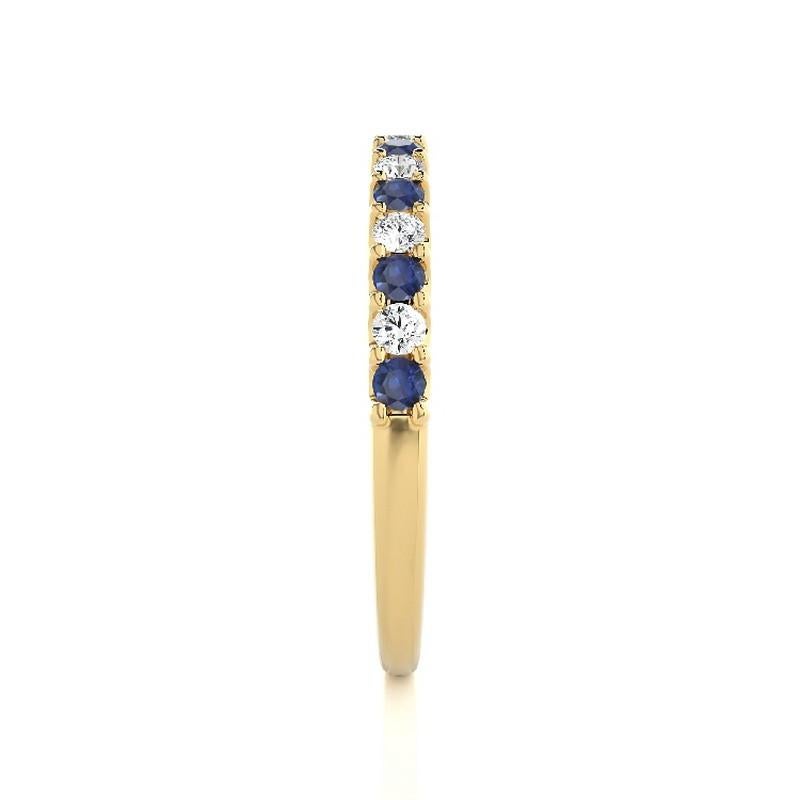 Round Cut 0.2Ct Diamond & 0.2Ct Sapphire in 14K Yellow Gold Wedding Band 1981 Classic Ring For Sale