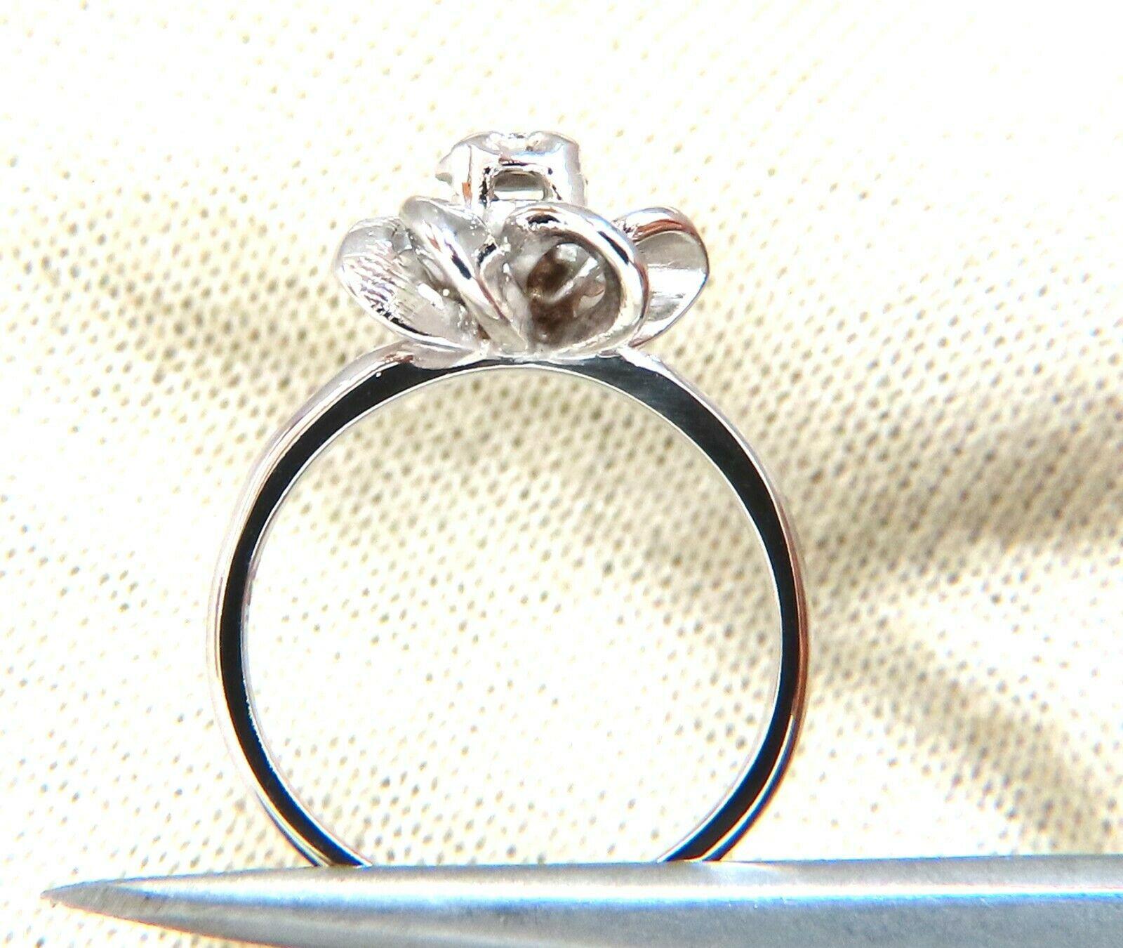 .02ct Natural Diamond Circular Bow Clover Ring 14kt For Sale 1