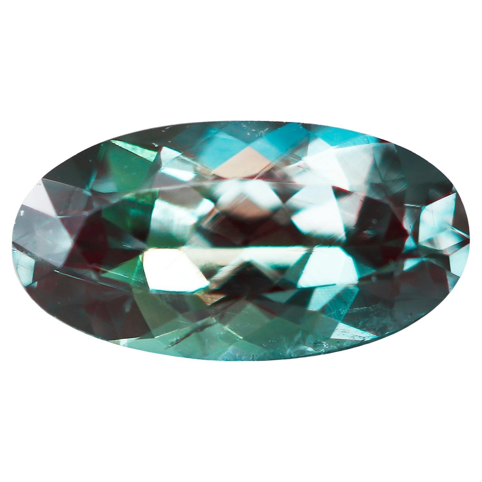 0.3 Carat Oval Shape Natural Color-Changing Russian Alexandrite For Sale