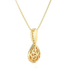 0.3 ctw Diamond Moonlight Pear Cluster Pendant in 14K Yellow Gold
