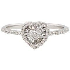 0.30 Carat Diamond Heart-Shaped Ladies Ring 14 Karat in Stock