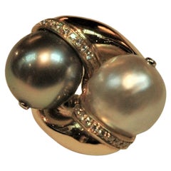 0.30 Carat Diamonds White Australian Pearl Tahity Pearl Yellow Gold cocktailRing 0.30 Carat Diamonds White Australian Pearl Tahity Pearl Yellow Gold cocktailRing