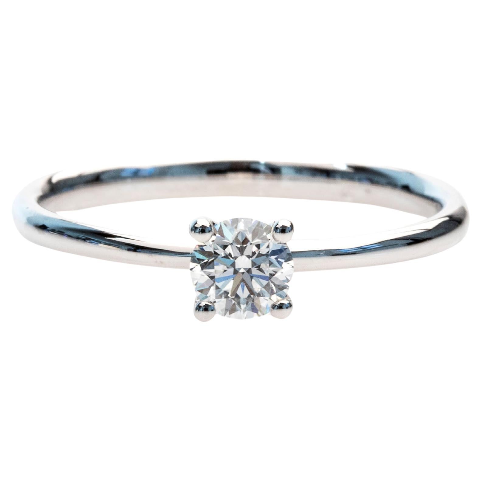 0.30 Carat E-F Color VS Diamond Round 18K White Gold Ring Solitary Stud For Sale