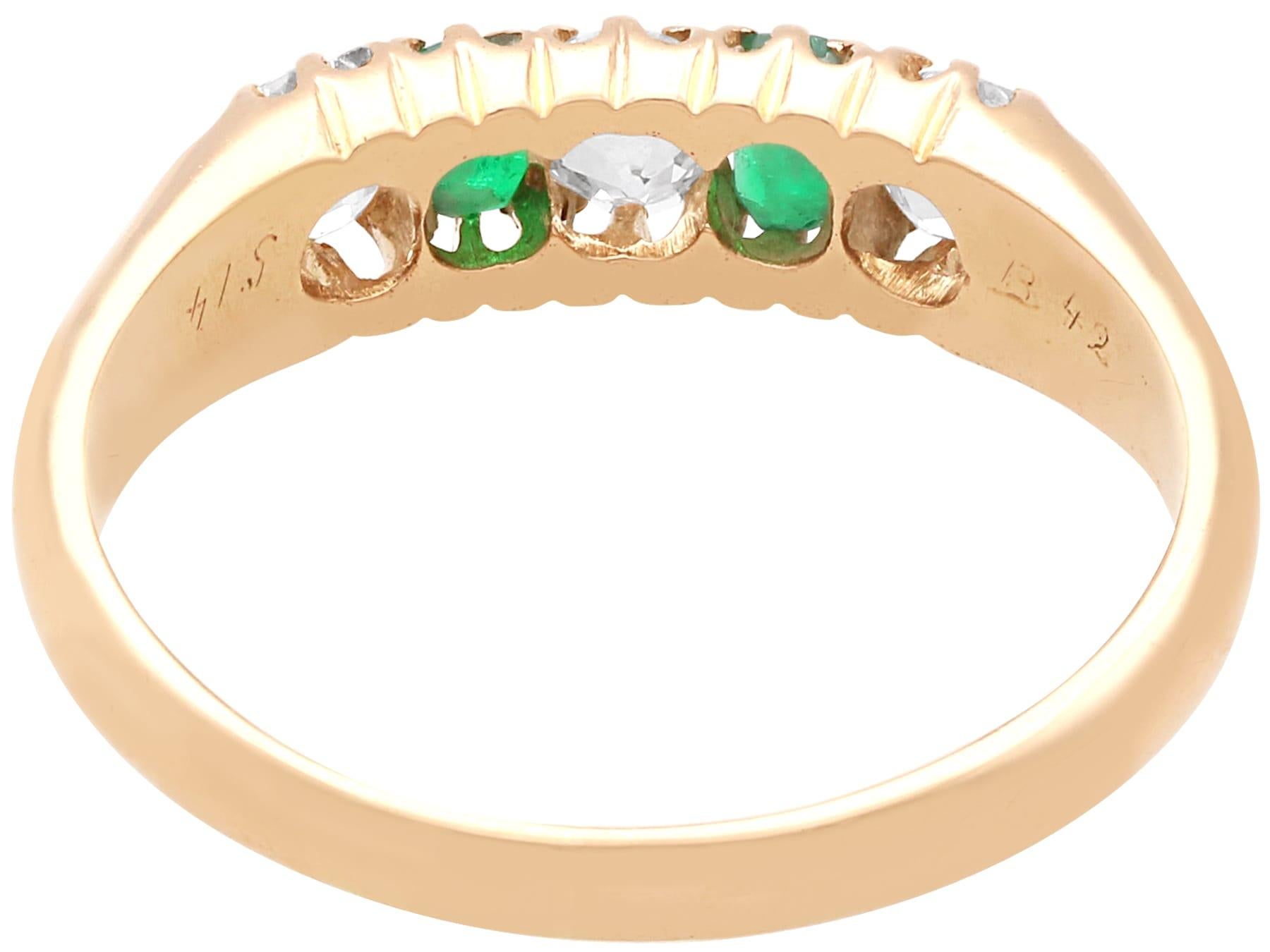 da uomo o donna Anello con smeraldo da 0,30 carati e diamante da 0,60 carati in oro giallo 14k Circa 1925 in vendita
