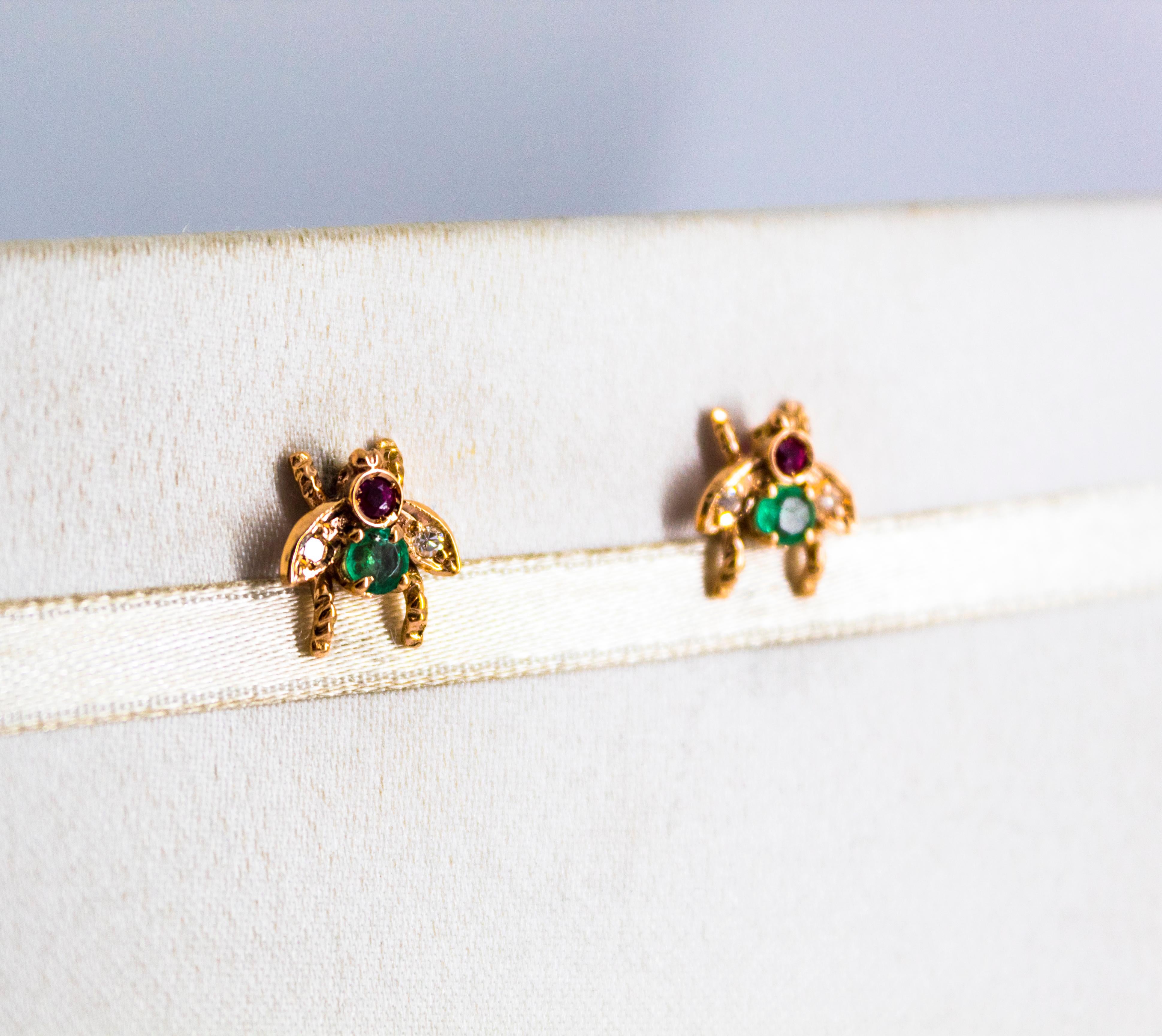 Art Nouveau 0.30 Carat Emerald Ruby 0.08 Carat White Diamond Yellow Gold Stud Flies Earrings For Sale